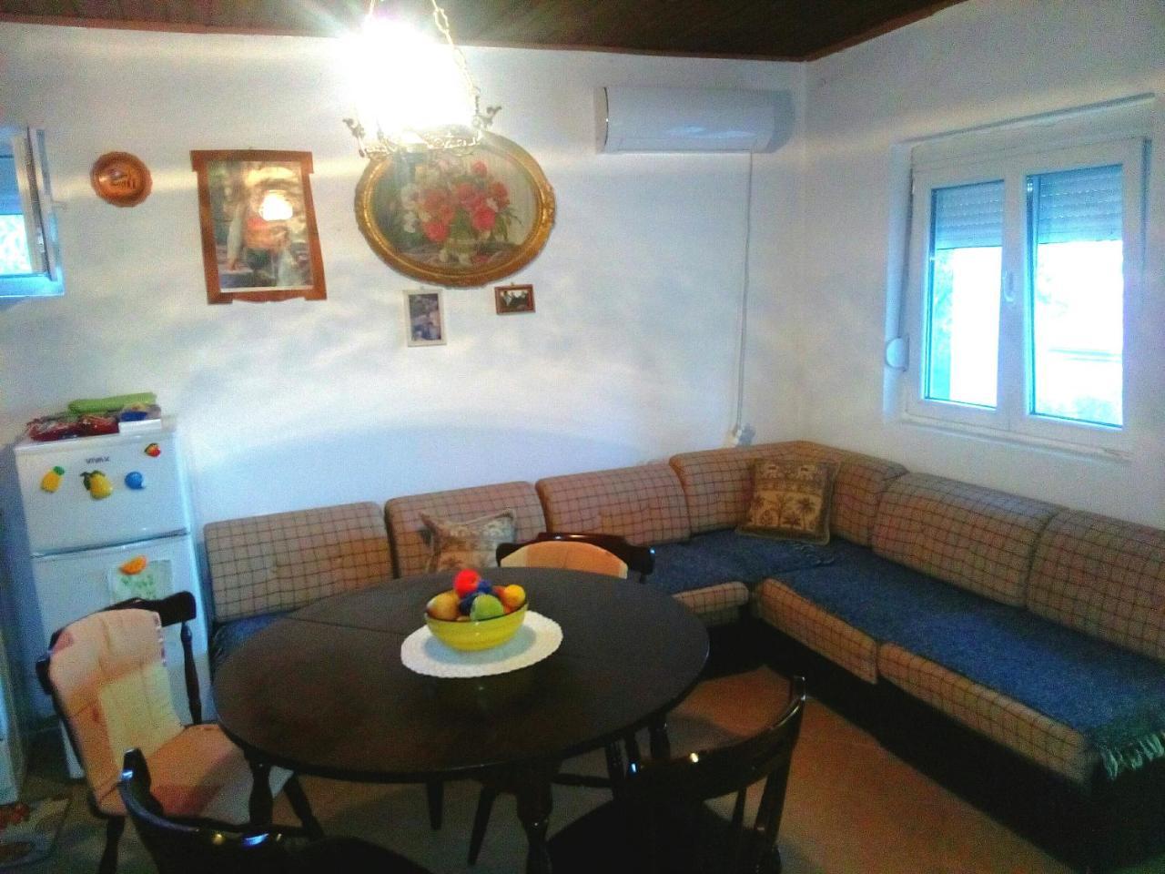 Country House "Lipa" Komarno Virpazar Exteriör bild